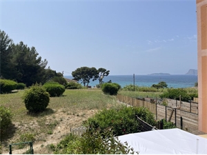 studio à la location -   13600  LA CIOTAT, surface 29 m2 location studio - UBI476738840